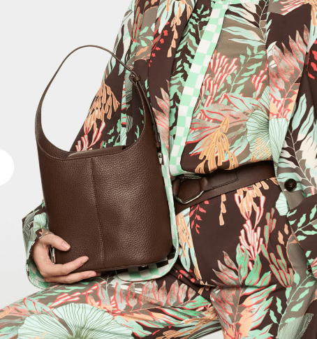 استفد من كود خصم بيفافا AA2 واحصل على خصم 10% بالبلاك فرايدي