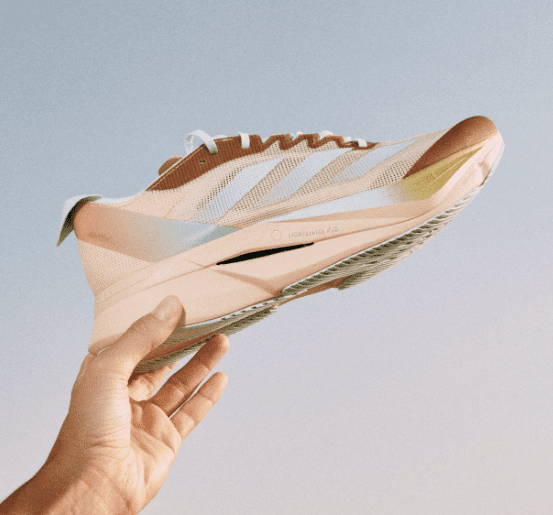 استمتع بعروض البلاك فرايدي مع كود خصم الشمس والرمال KBZ18